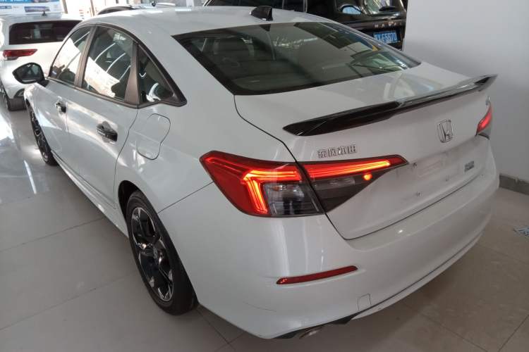 Used Honda Civic 2022 240TURBO CVT Dynamic Edition
