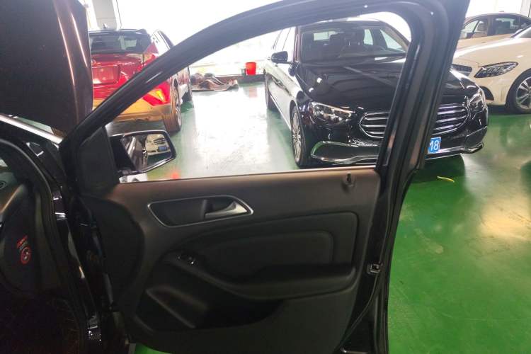 Used Mercedes-Benz B-Class 2012 B 180 base model (imported)
