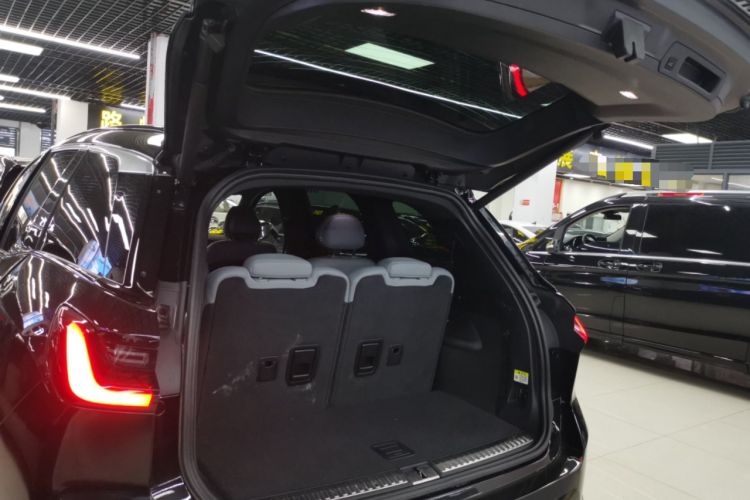 Used Nio ES8 2020 580 km Range Six-Seater Version
