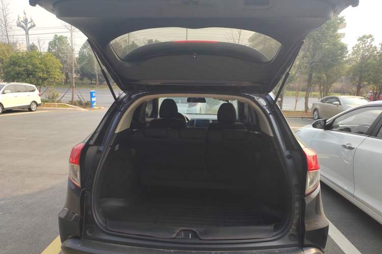 Used Honda Vezel 2019 220 TURBO CVT Elite Version China V Emission Standard
