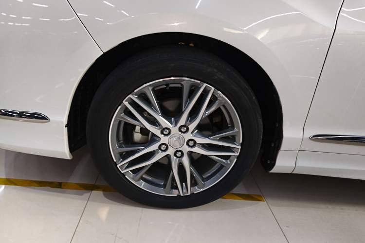 Used Honda Elysion 2019 2.0L Hybrid Supreme Edition
