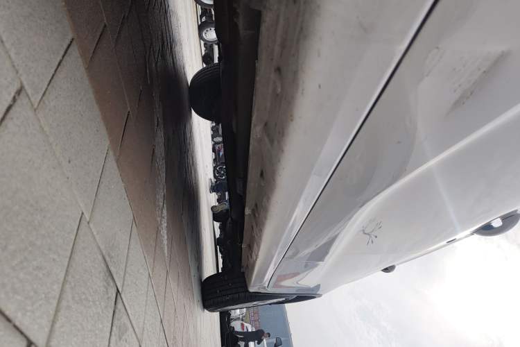 Used Baojun 310W 2017 1.5L Manual Comfort Version China VI Emission Standard
