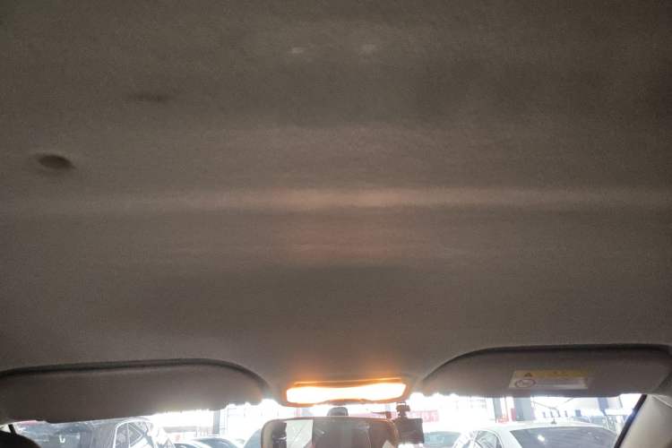 Used SOL E10X 2021 302 km Range Luxury Version 30.2 kWh
