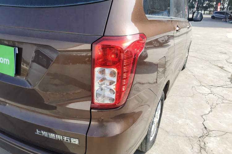 Used Wuling Hongguang 2018 1.5L S Comfort Model L2B
