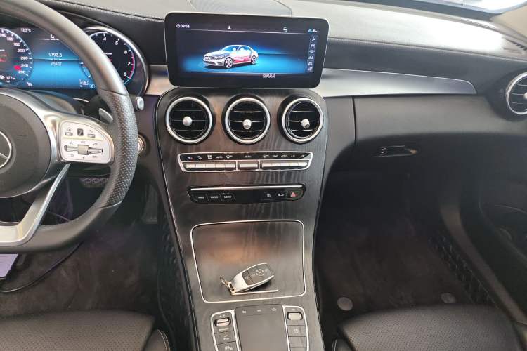 Used Mercedes-Benz C-Class 2020 Restyled C 200 L Fashion Edition Sport Version