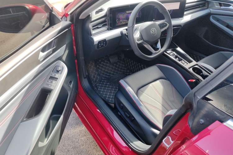 Used Volkswagen Lamando 2025 Lavida L 280TSI DSG Cool & Spicy Edition
