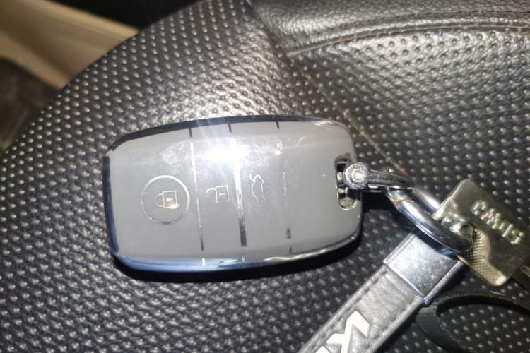 Used Kia K5 2014 2.0L Automatic LUXURY
