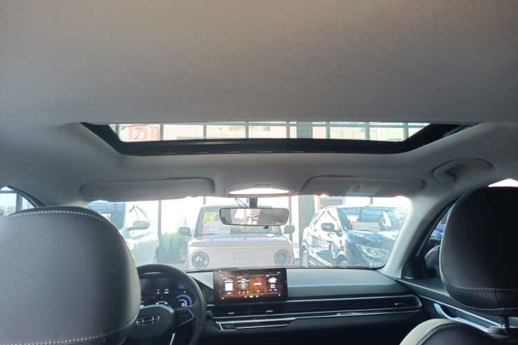 Used Geely Auto Emgrand 2022 4th Generation 1.5L CVT Elite Model
