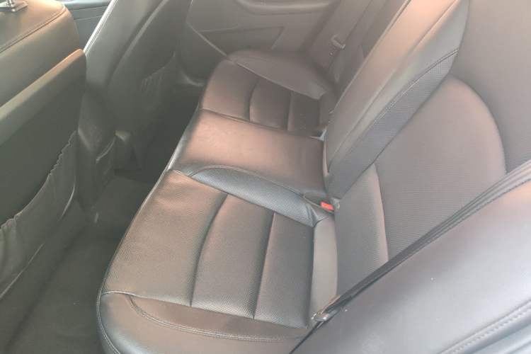 Used Kia K5 2015 2.0L Automatic GLS