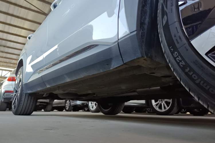 Used Geely Auto FX11 2023 1.5TD DCT Prestige Edition
