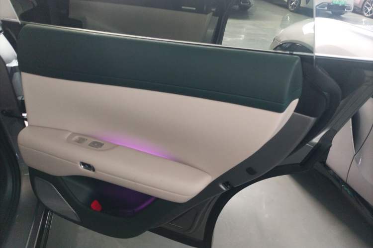 Used  YU7 2025 Ultra-Long Range Rear-Wheel Drive Version
