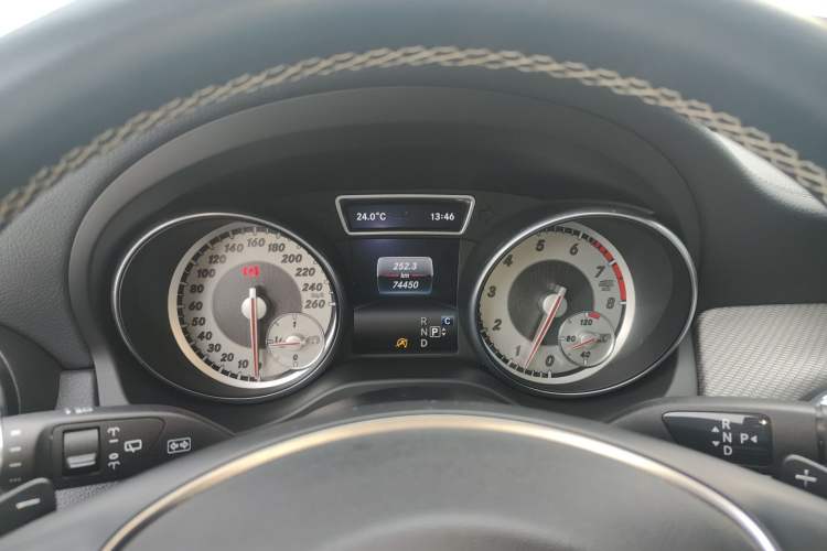 Used Mercedes-Benz GLA 2016 GLA 220 4MATIC Fashion Edition
