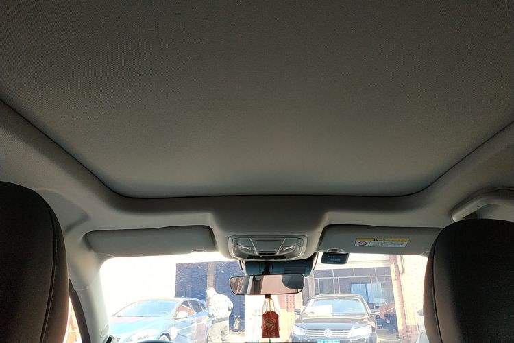 Used ORA Good Cat 2023 401 km Standard Range Premium Version Lithium Iron Phosphate
