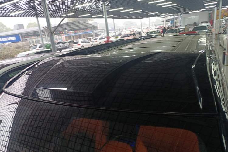 Used Mercedes-Benz Vito 2023 2.0T Elite Version 7 Seats
