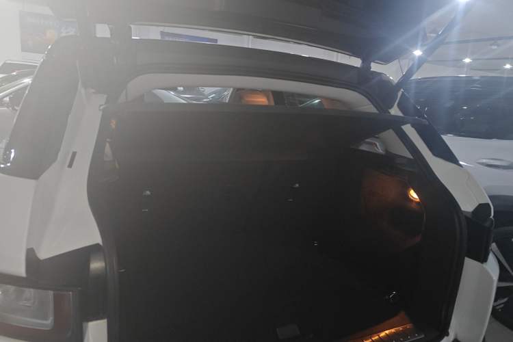 Used Land Rover Range Rover Evoque 2017 2.0T SE Smart Glow Edition
