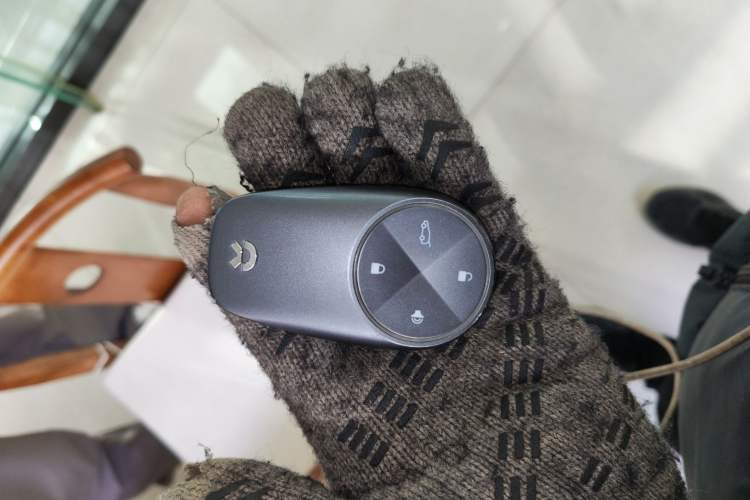 Used Nio EC6 2020 465 km Sport Edition
