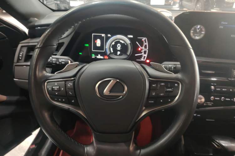 Used Lexus ES 2022 300h Excellence Edition
