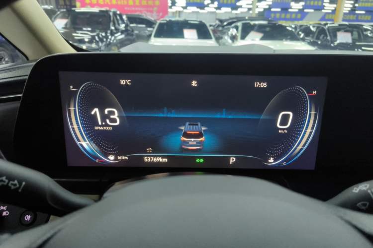 Used Buick GL8 2022 ES Landtrek 653T Luxury Edition
