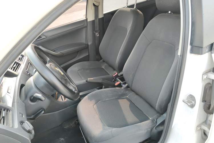 Used Volkswagen Santana 2015 1.4L Manual Fashion Edition
