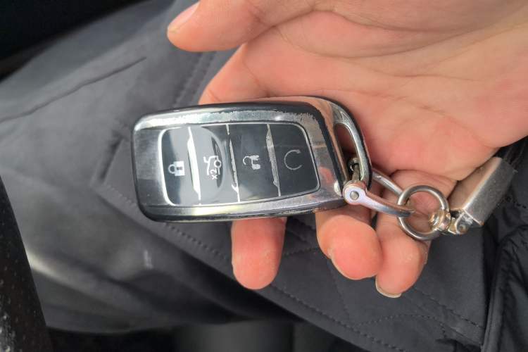 Used Changan CS85 COUPE 2019 1.5T DCT Dynamic Version China VI Standard
