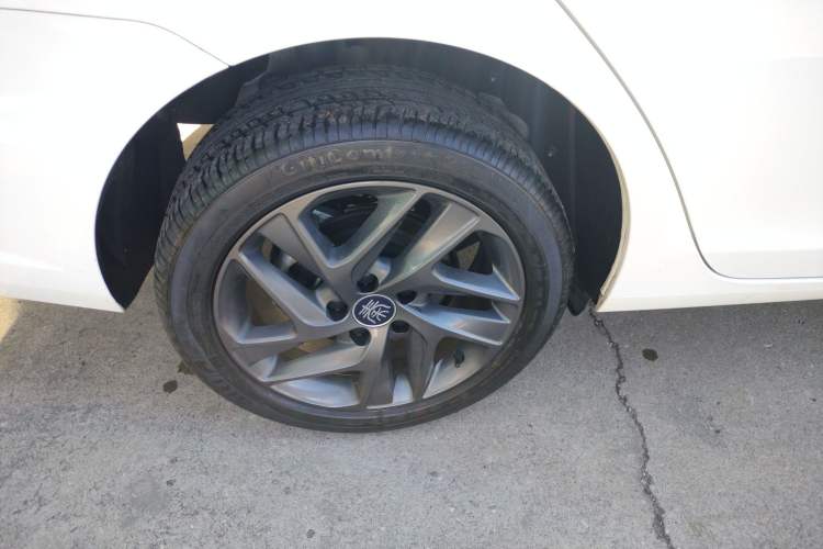 Used BYD Qin New Energy 2019 High-Range Luxury Model