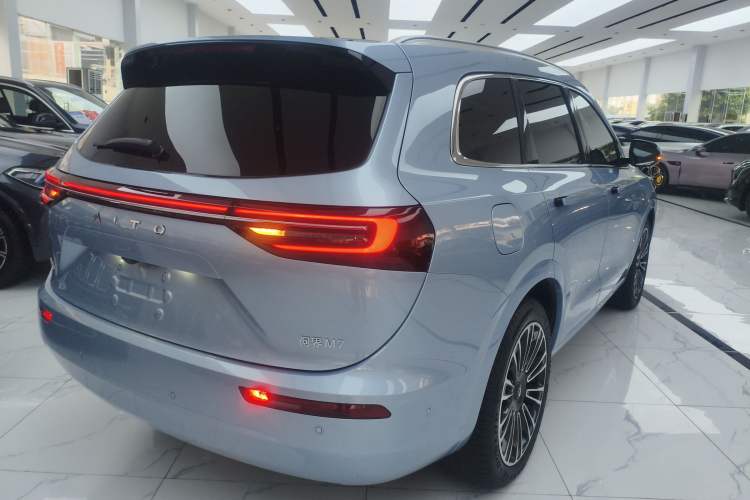 Used Hima AITO M7 2024 1.5T Rear-Drive Plus Version 5 Seats
