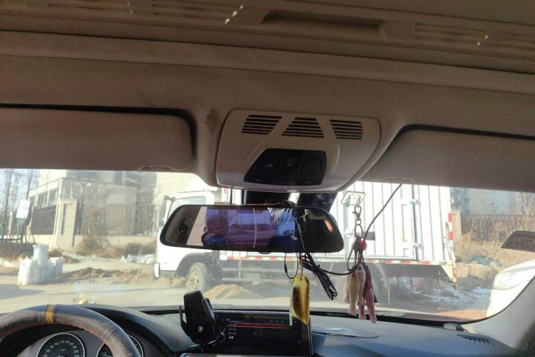 TDK.VehicleDetails.img