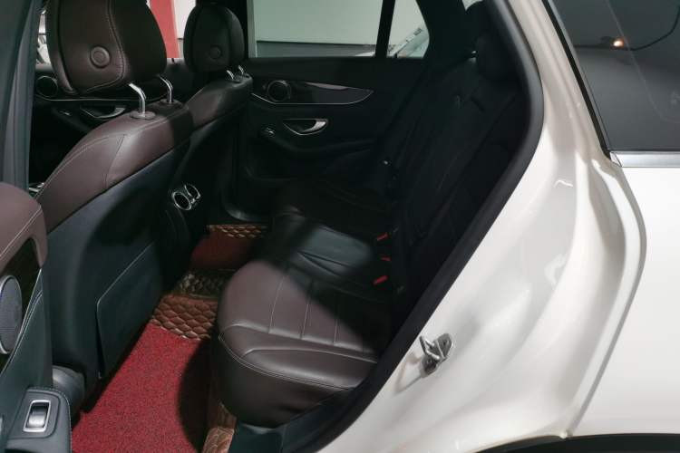 Used Mercedes-Benz GLC 2016 GLC 260 4MATIC Dynamic Edition
