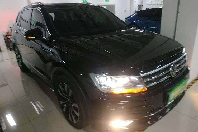 Used Volkswagen Tiguan L 2021 330TSI Automatic Two-Wheel Drive R-Line Enhanced Edition