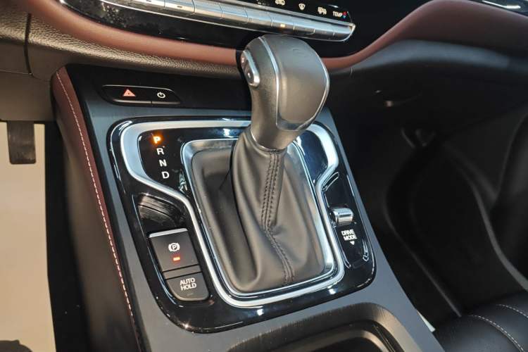 Used GAC Trumpchi M6 2021 270T DCT Elite Edition (7-seater)