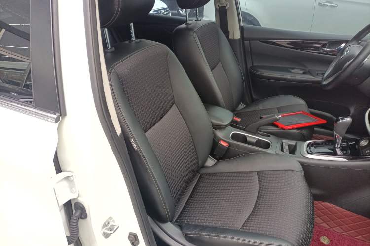 Used Nissan Tiida 2016 1.6L CVT Smart Drive Edition