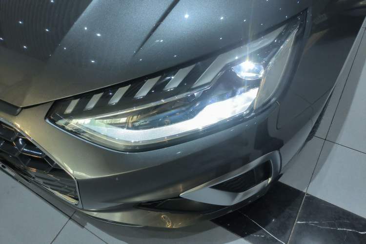 Used Audi A4L 2024 40 TFSI Fashion Dynamic Model