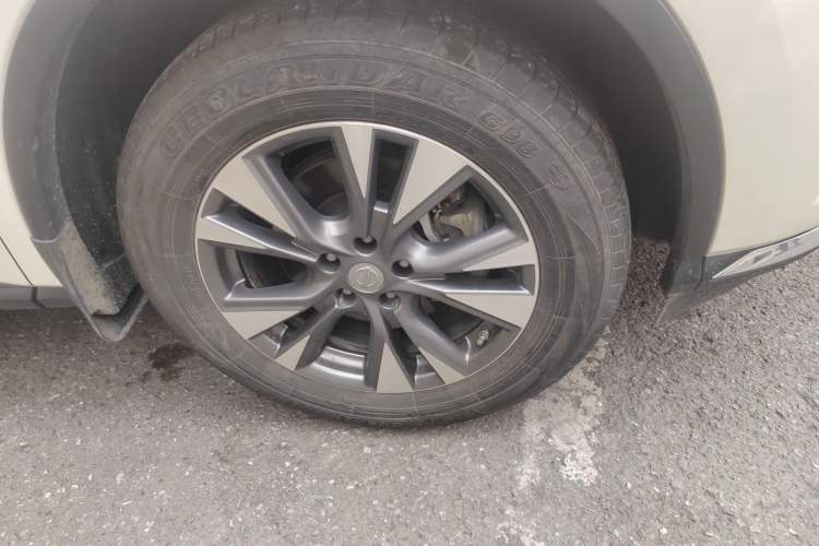 Used Nissan Murano 2021 2.5L XL Two-Wheel Drive Smart Connect Luxury Edition
