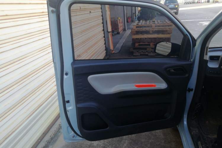 Used Wuling Hongguang MINIEV 2020 Lite Version Lithium Iron Phosphate
