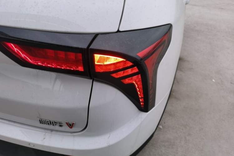 Used NETA V 2021 Standard Range Entertainment Version – Upgraded Model