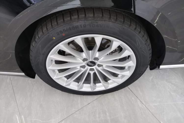 Used Audi A8 2022 A8L 50 TFSI quattro Comfort Edition Collector's Model
