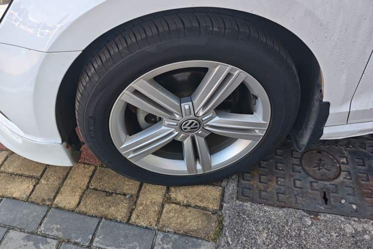 Used Volkswagen Lamando 2017 280TSI DSG Comfort Edition
