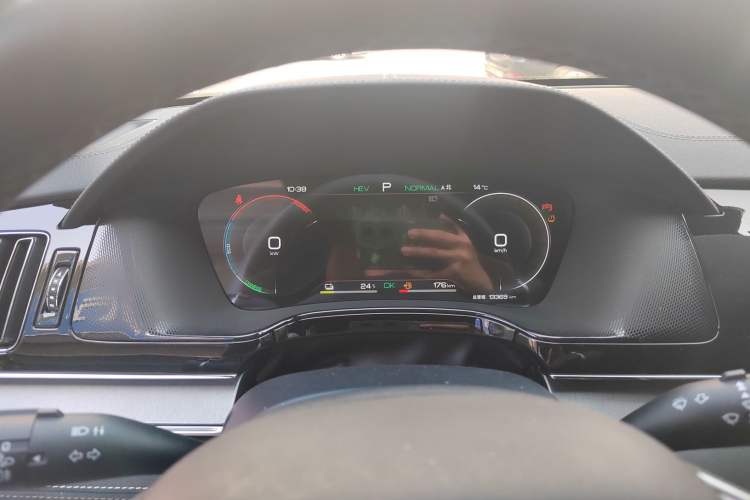 Used BYD Tang New Energy 2023 DM-i Champion Edition 112KM Prestige Model
