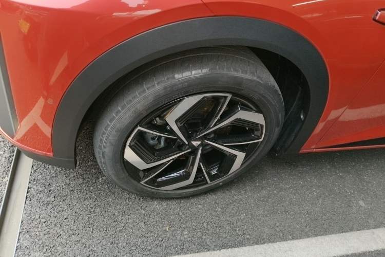 Used  S07 2024 215Max Qiankun Intelligent Driving ADS SE Range-Extended Version
