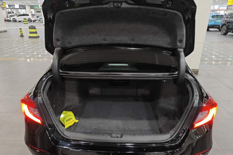 Used Honda Accord 2018 Rui Hybrid 2.0L Rui Ling Edition China VI