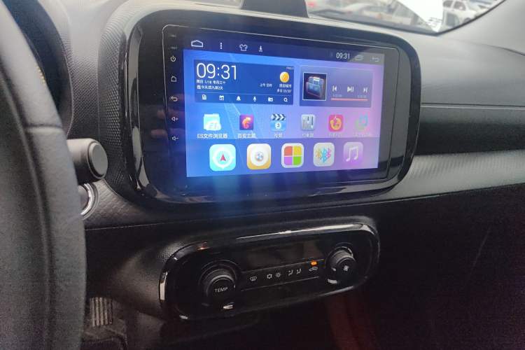 Used Roewe Clever 2022 311km QiQi BoBo Edition
