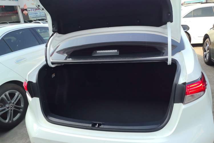 Used Toyota Levin 2022 Dual-Motor 1.8H E-CVT Sport Edition
