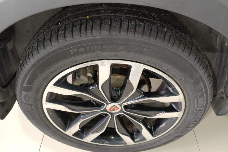 Used Roewe RX5 2016 20T Two-Wheel Drive Automatic Internet Smart Edition