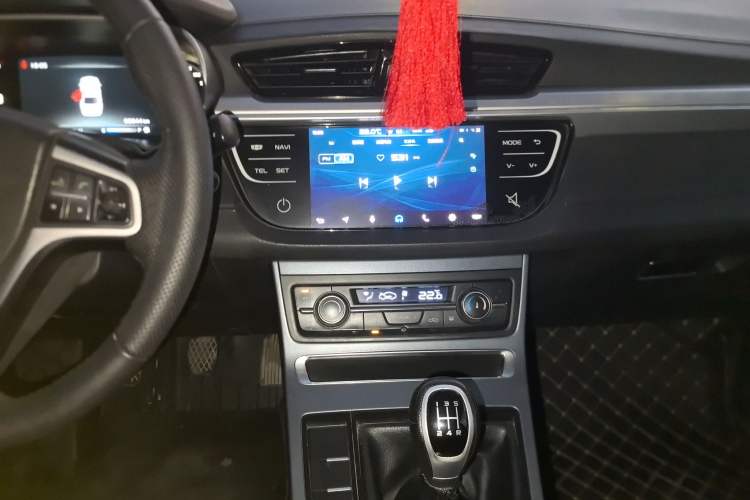 Used Geely Auto Emgrand 2018 1.5L Manual Upward Connect Edition