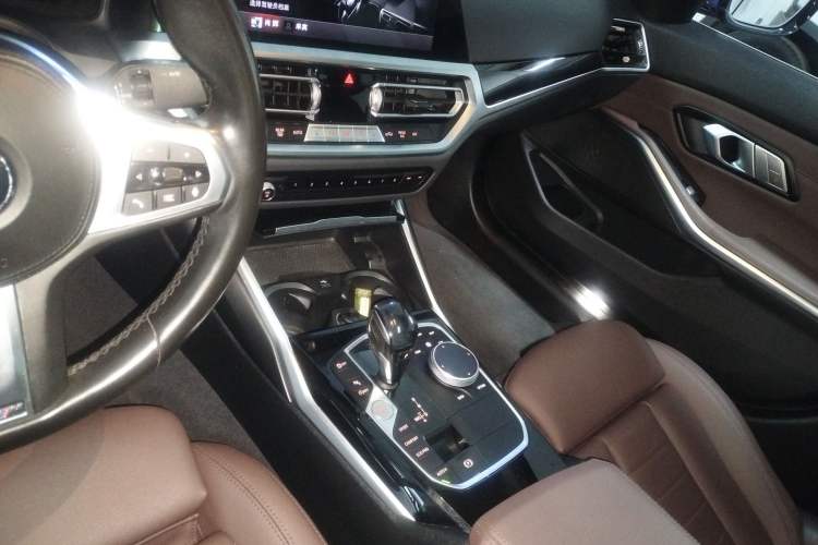 Used BMW 3 Series 2021 Second Facelift 320Li M Sport Package