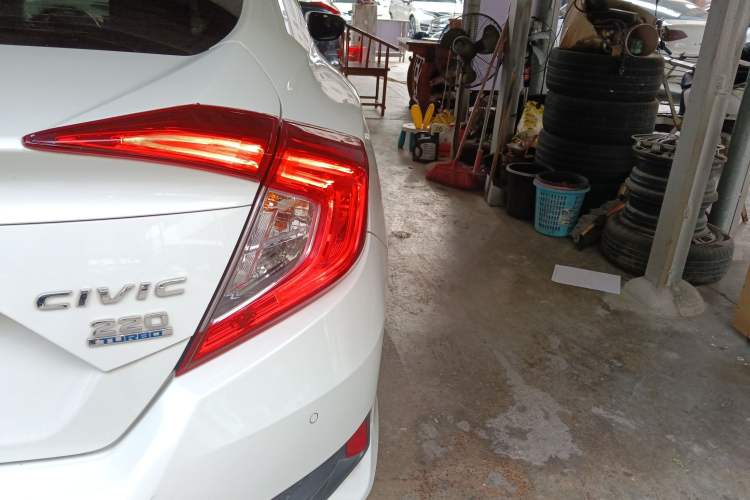 Used Honda Civic 2019 220TURBO CVT Power Edition China VI Emission Standard
