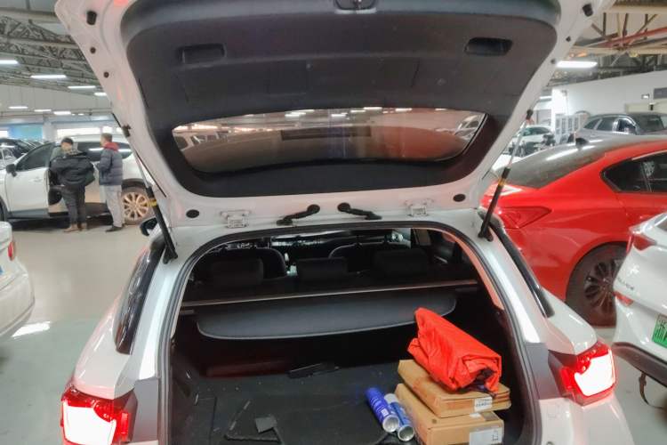 Used Lexus CT 2017 CT200h Elite Edition Solid Color China V Standard