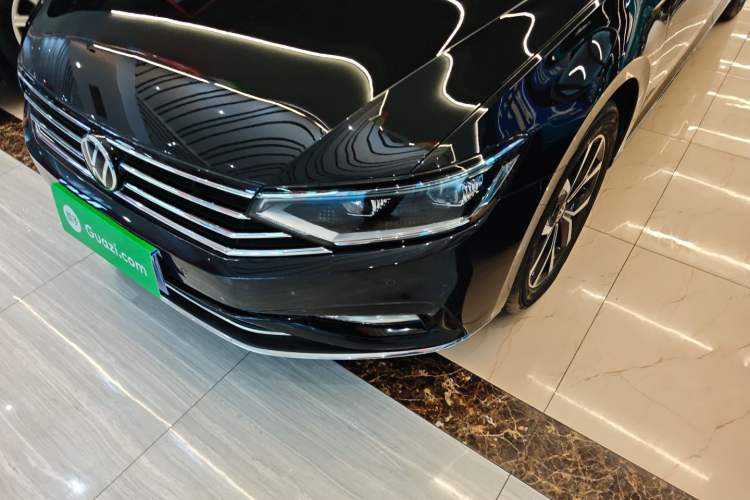 Used Volkswagen Magotan 2020 330TSI DSG Leading Model
