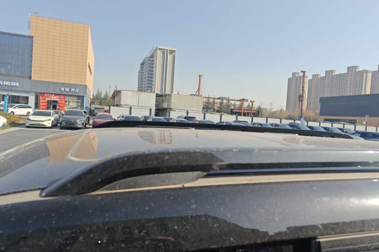 Used  Leopard 5 2023 Navigator Edition