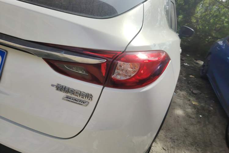 Used Mazda CX-4 2018 2.0L Automatic Two-Wheel Drive Blue Sky Premium Upgrade Version China VI Standard
